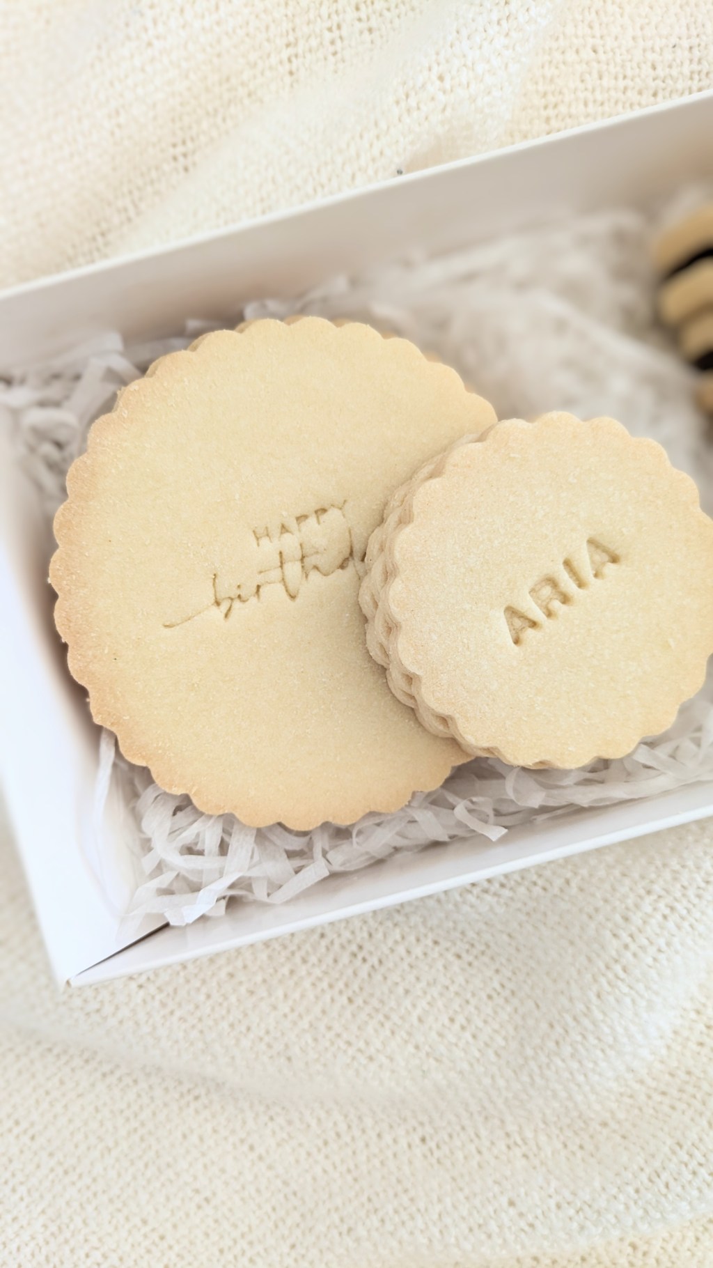 Happy Birthday – Medium&nbsp;Box